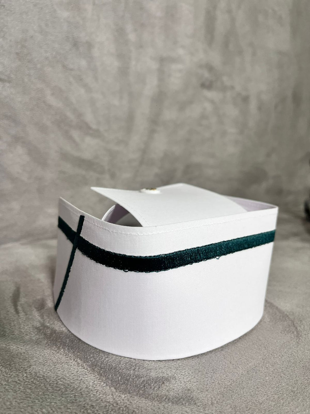 COFIA DE TELA BORDADA