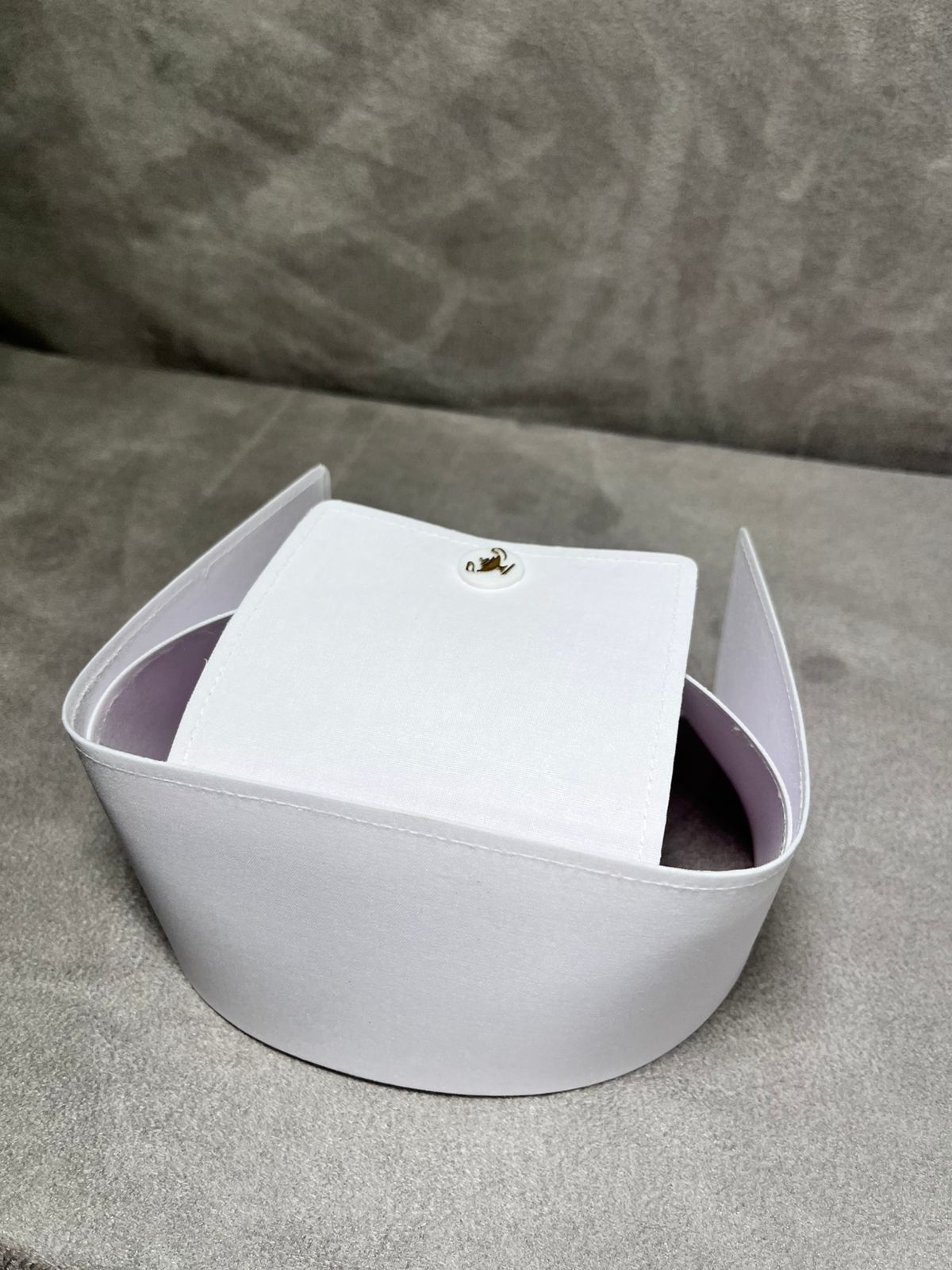 COFIA DE TELA LISA (AUXILIAR)