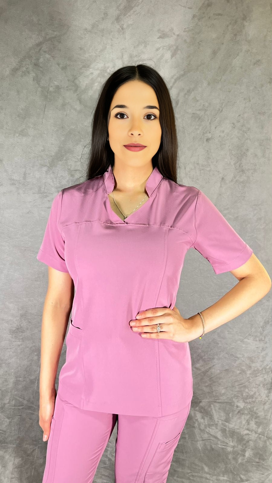 CONJUNTO QUIRÚRGICO PARA MUJER