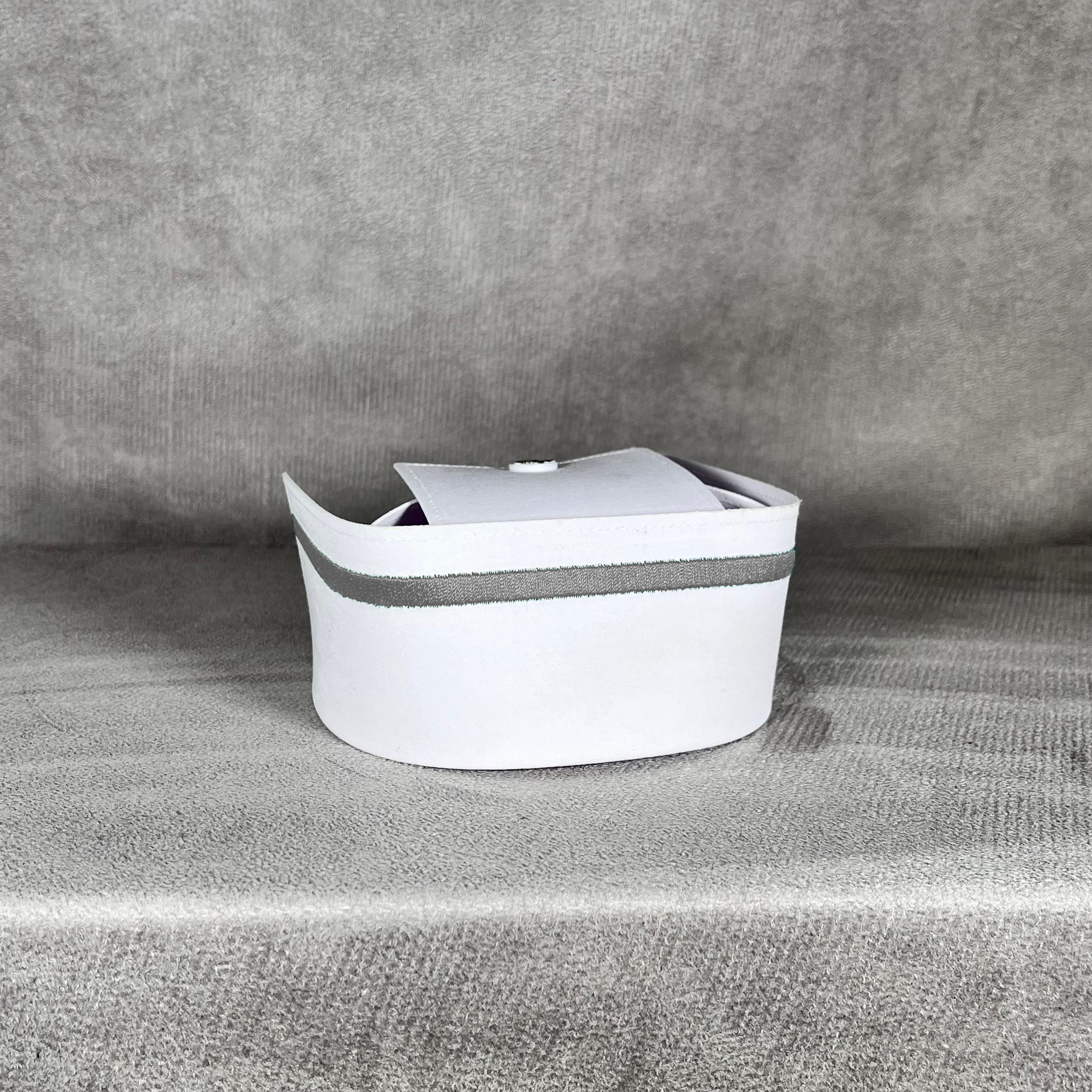 COFIA DE TELA BORDADA